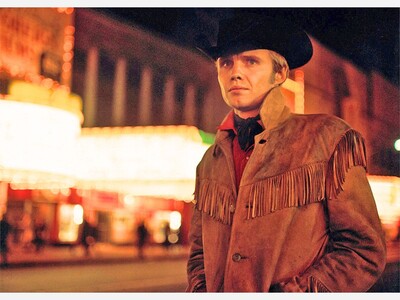 BEFORE HOLLYWOOD ON THE HUDSON: Jon Voight was born on December 29, 1938, in Yonkers
